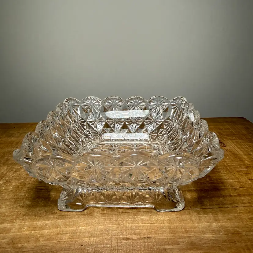 Daisy and Button Square Bowl