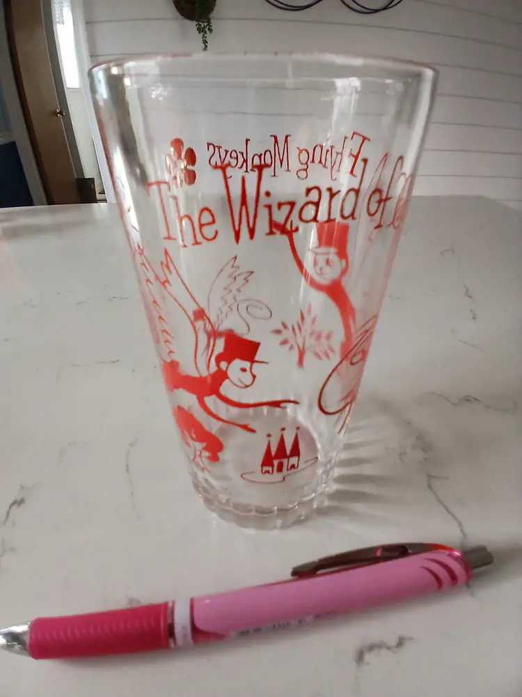 Vintage Wizard of Oz Glass Tumbler