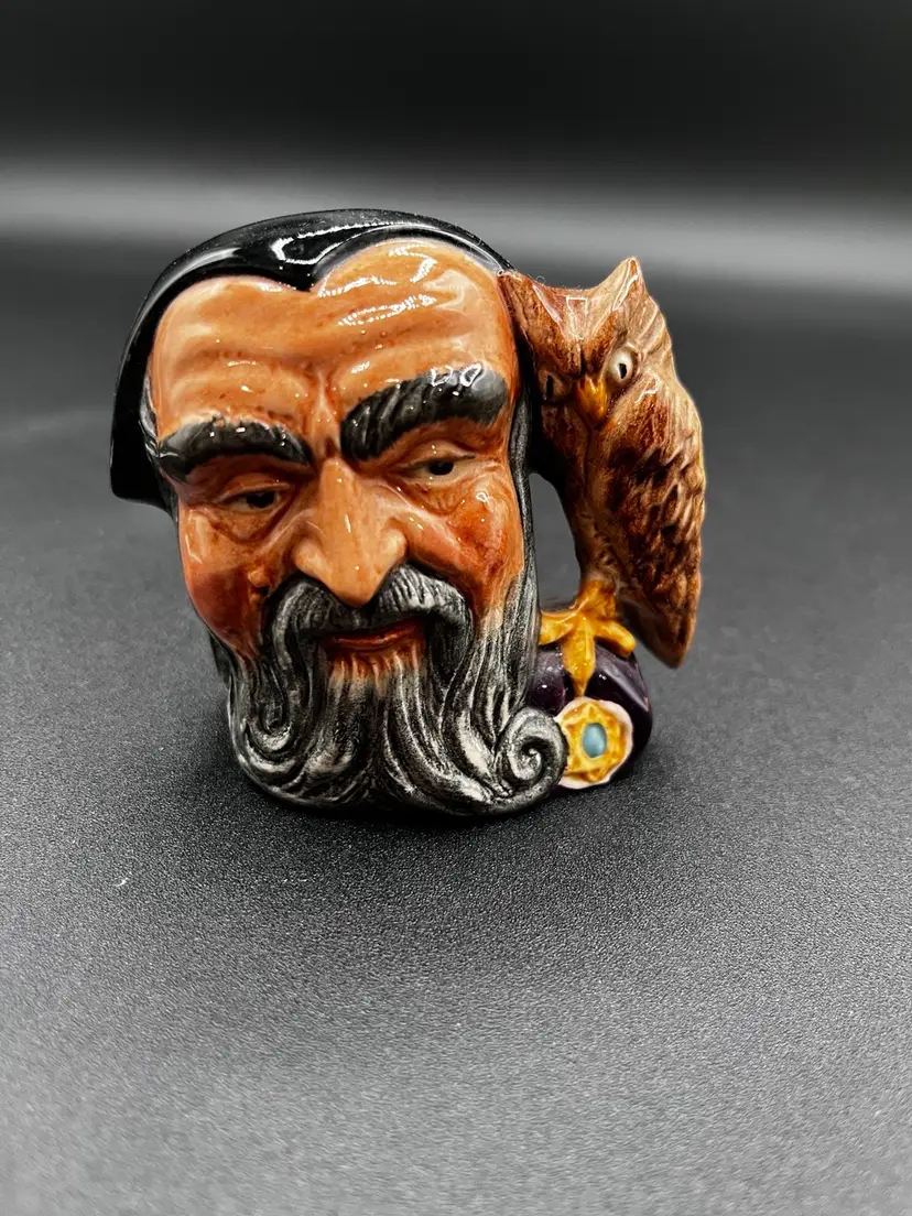 Mini Royal Doulton Merlin The Wizard Toby Mug 2.5” 🧙‍♂️