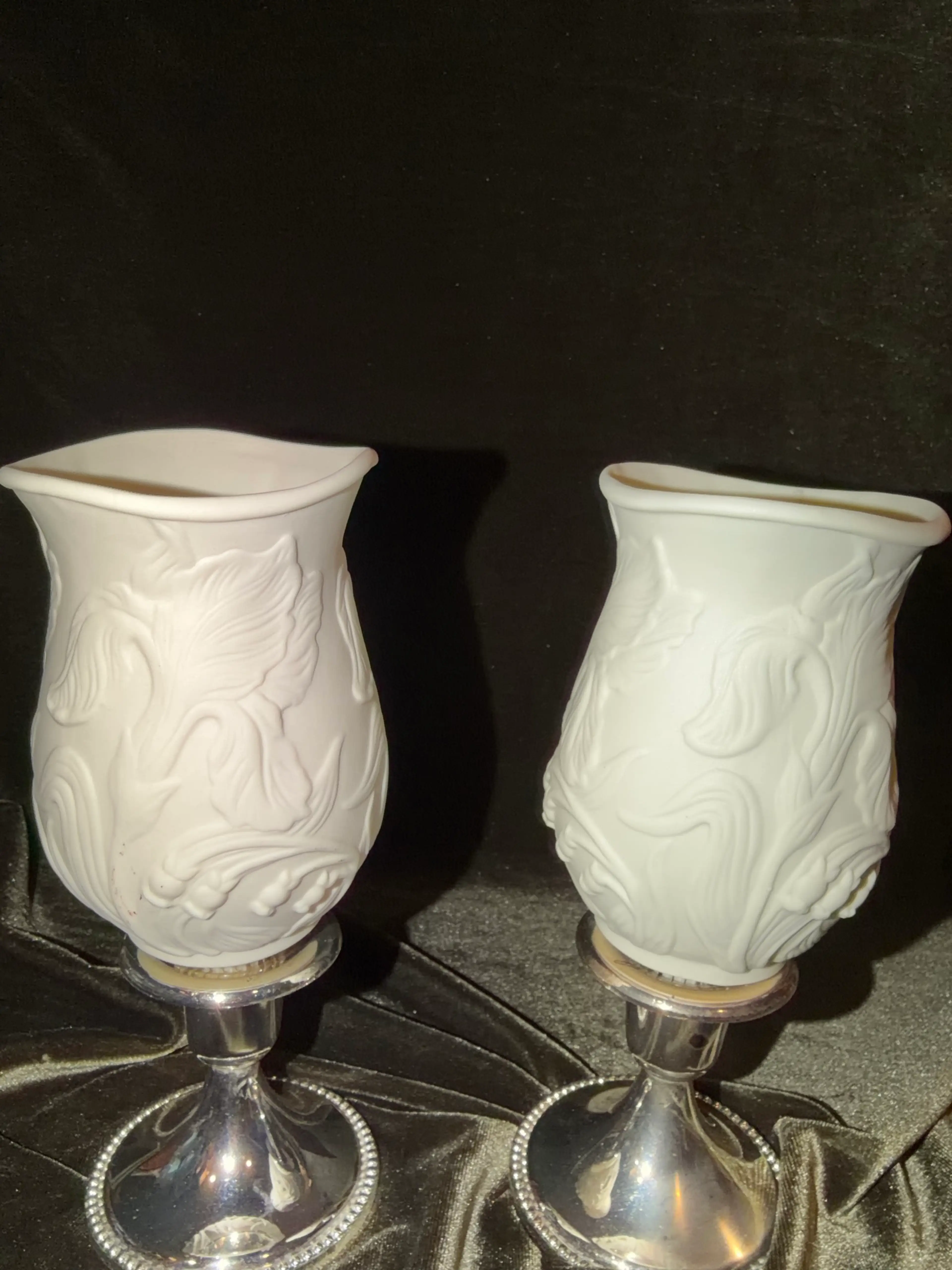 Image 2 of 6