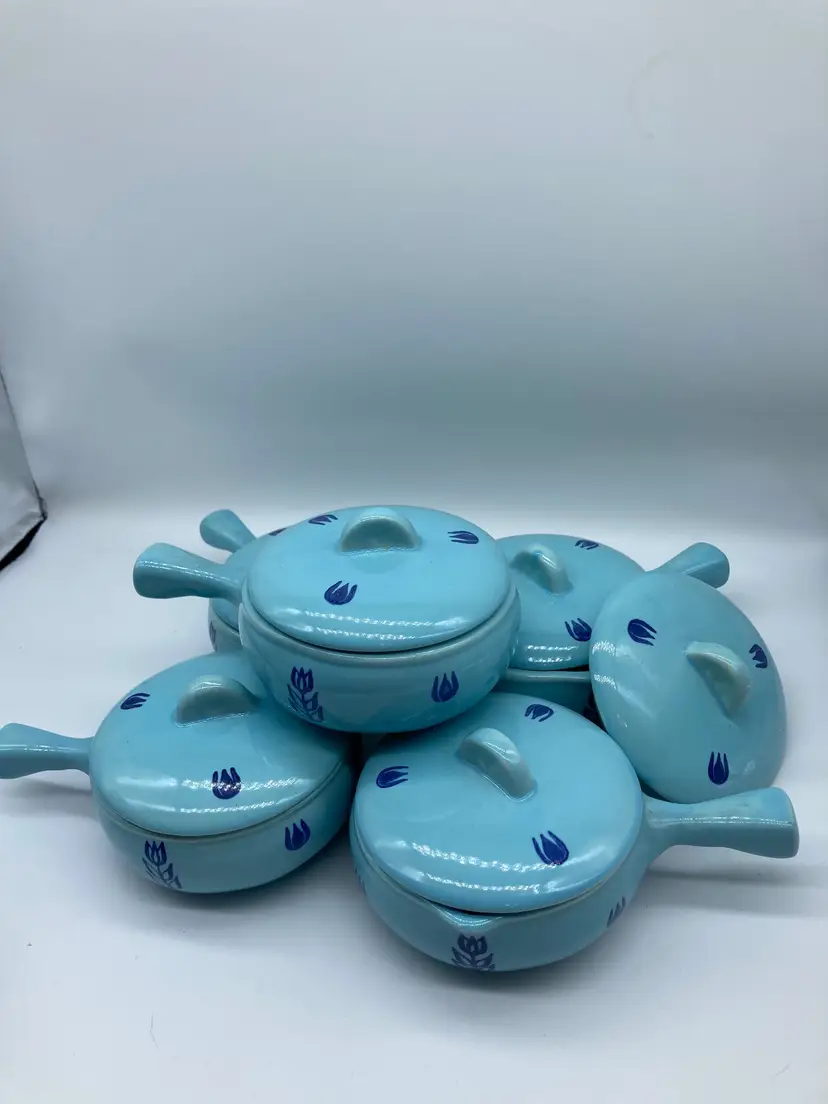 Vintage Cronin Pot Tulip Small Soup Sauce Blue Dish with Lid Handle - 5 available, $5 each