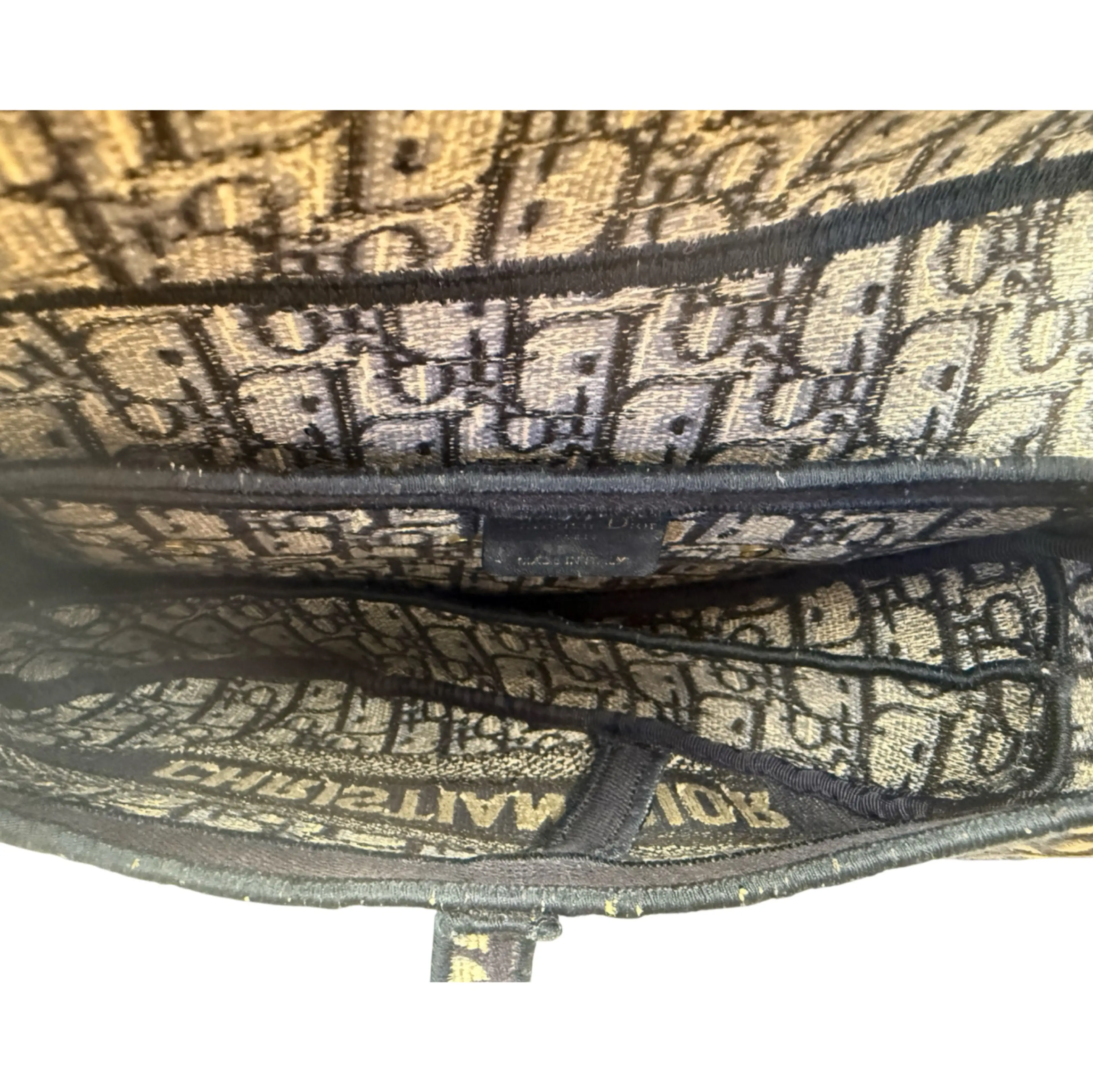 Image 3 of 8