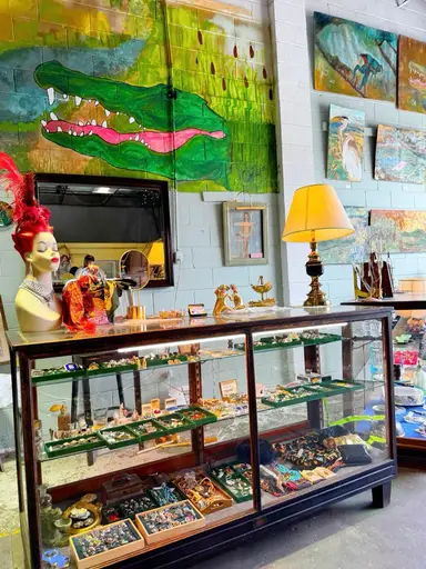 Lyndsey & Maci Jewlery Sale! 