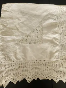 Vintage Linen Tablecloth 41 1/2 X 41 1/2