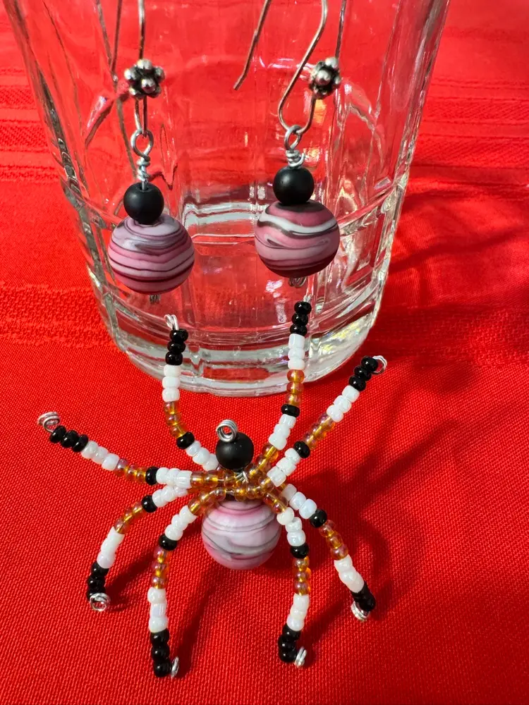 Christmas Spider With Matching Earrings