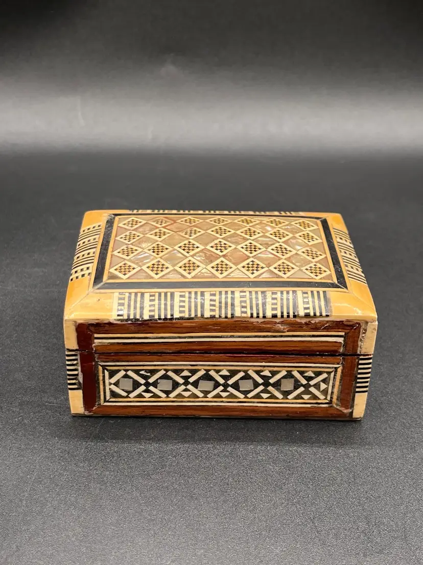 #19 Wooden Marquetry & Mother Of Pearl Inlay Persian Velvet Lined Lidded Hinged Trinket Box 3.75”