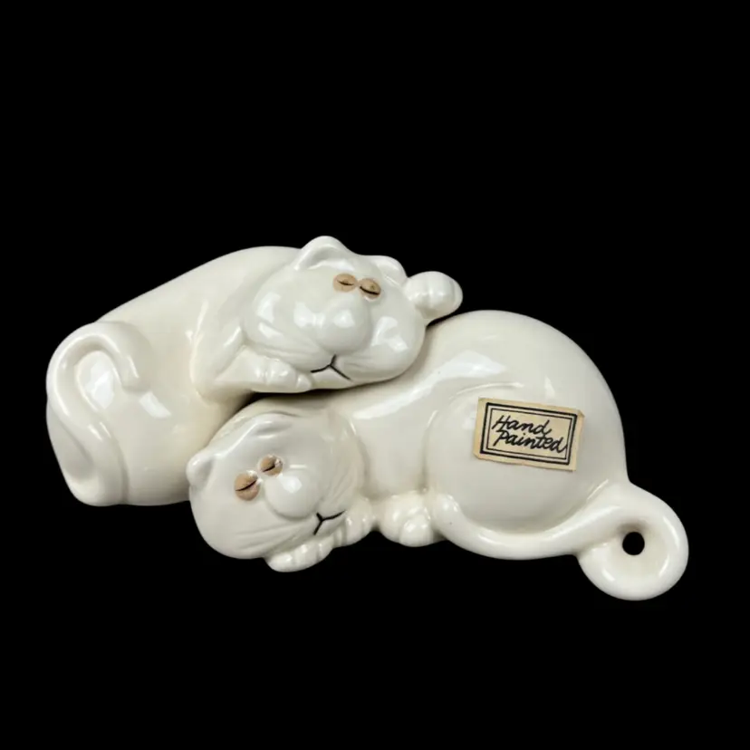 Fitz Floyd Sleeping Cat Salt & Pepper Shakers - Hand Painted - Vintage