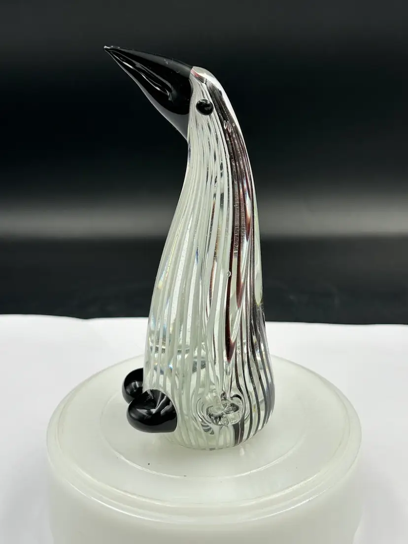 Art glass black-and-white striped penguin figurine/paperweight