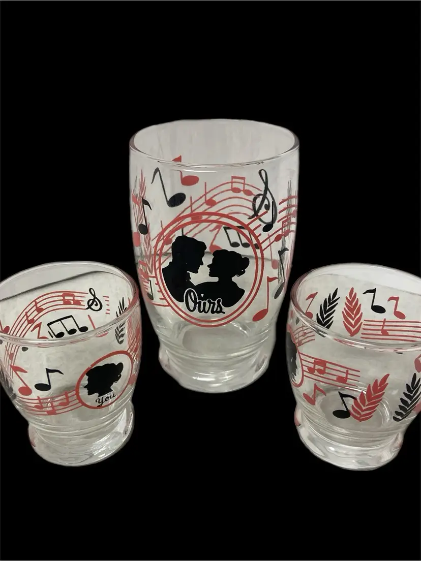 Me And You Glasses With Shaker ( No Shaker Lid)