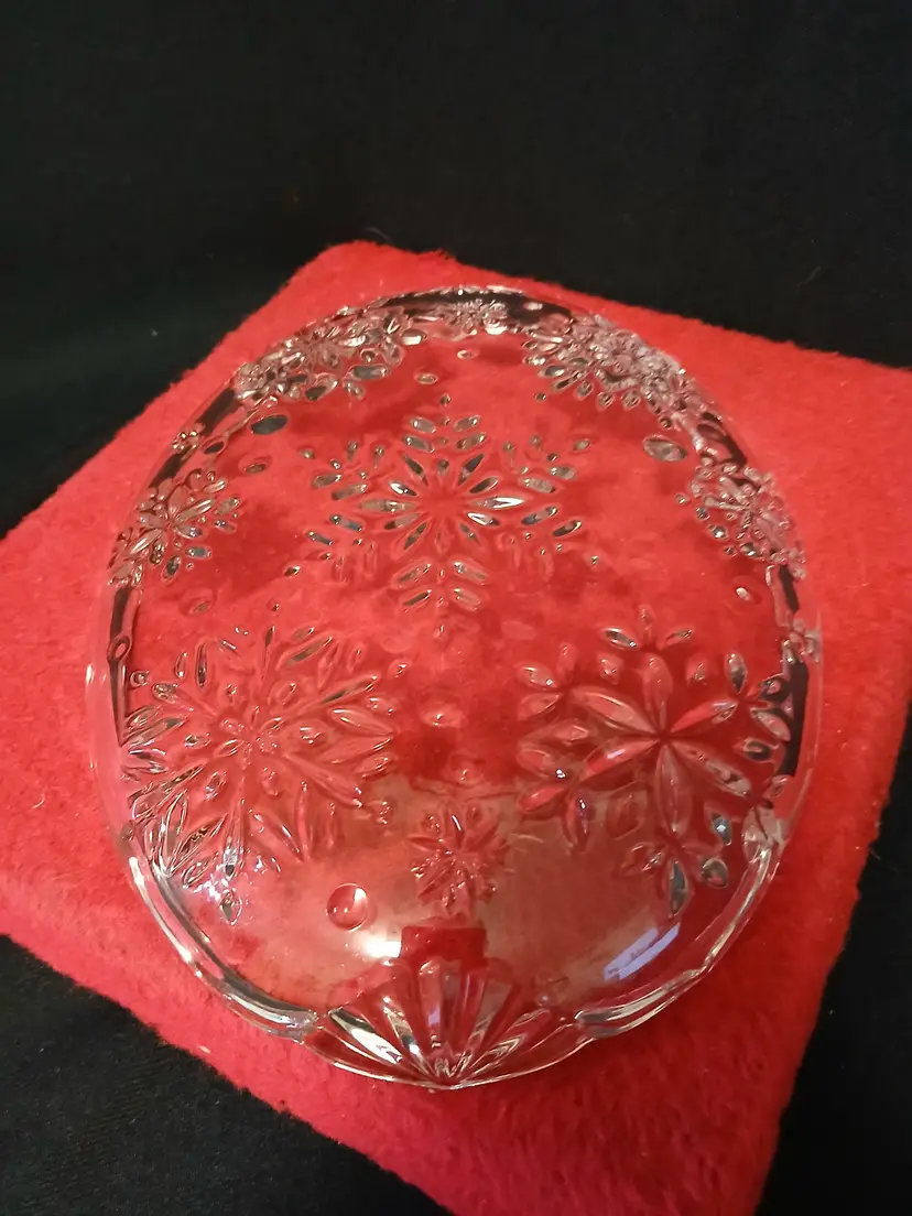 Mikasa Snowflake Sweet Dish
