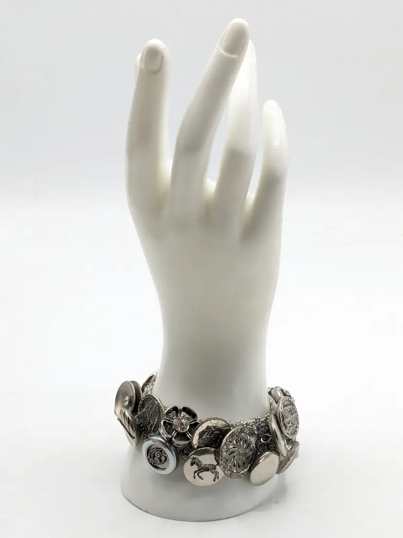 Handmade Vintage Style Silver Tone Button Mesh Stretch Bracelet