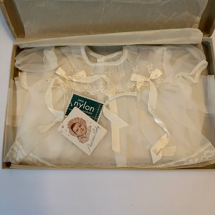 🫎 Vintage Infant Girl’s Christening Gown