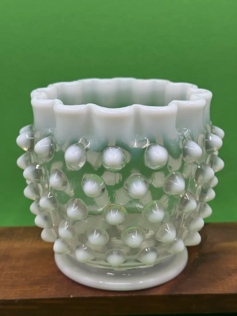 Antique Glass hobnail dew drop vase with opalescent rim, 4.25”, glows