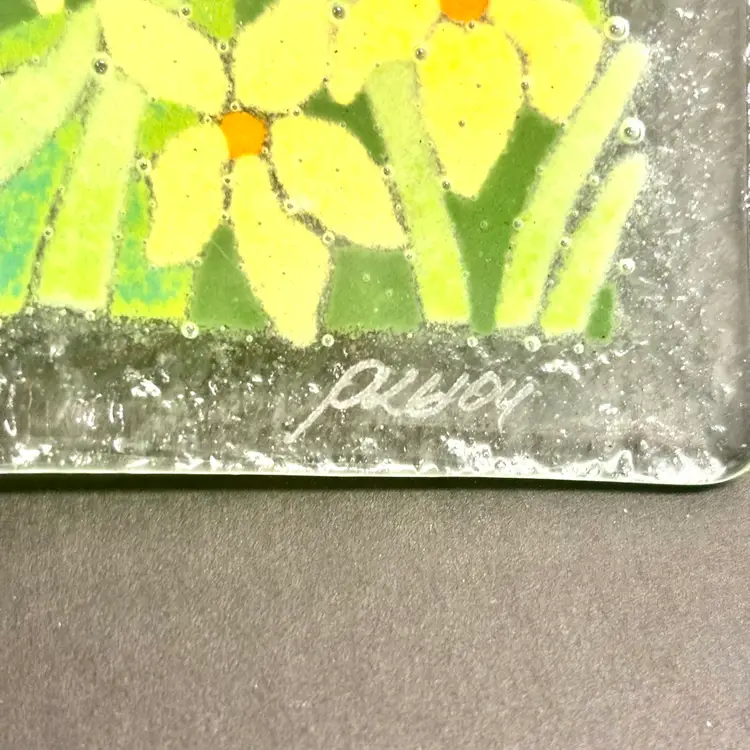 Peggy Karr Signed Fused Glass Bunnies Platter 7.5”x13.5”