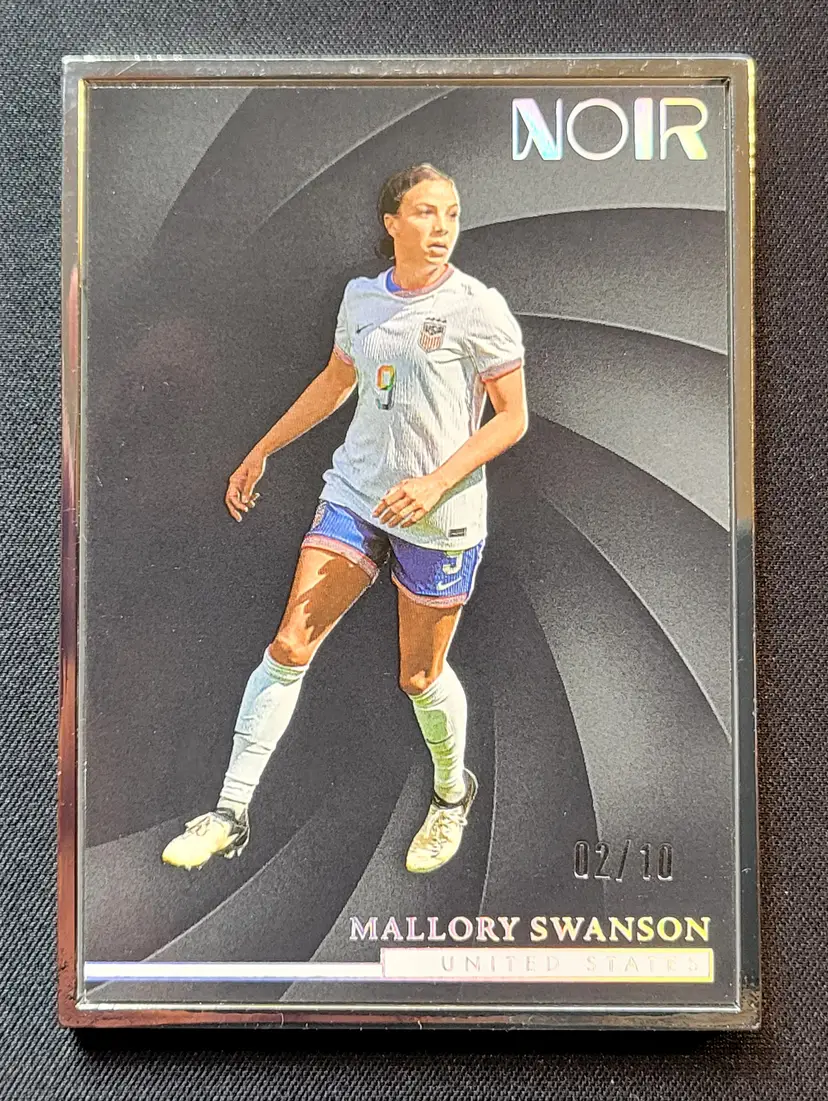 24-25 Panini Noir Soccer - Mallory Swanson Silver Frame /10