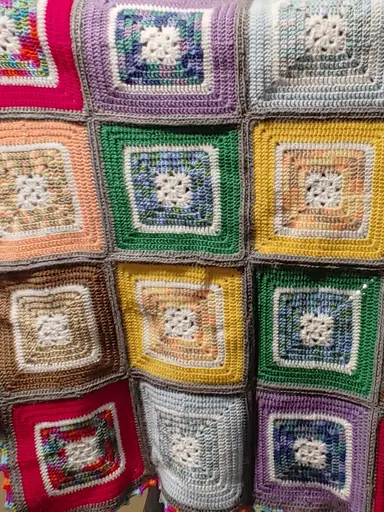 AFGHANS!!!! All sizes. Preloading up to show time.