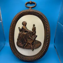 Vintage Colonial Revival Wall Decor 1970s