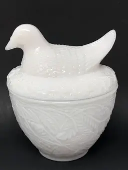 Avon Bird on a Nest Milk Glass Candle Dish with Candle Insert