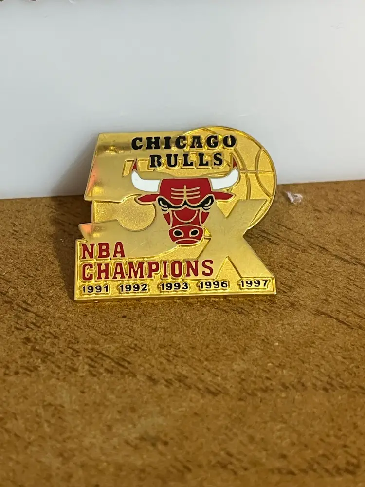 1997 Chicago Bulls 5x NBA Champions Pin by Peter David