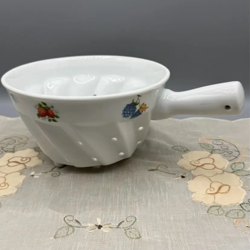 Vintage BIA Cordon Bleu Porcelain Footed Berry Colander Strainer - Fluted Swirl with Fruit