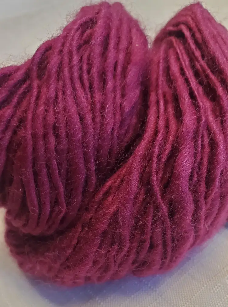 Merino Wool yarn - 'Raspberry' mini skein-Singles - Hand spun by me- Sport weight