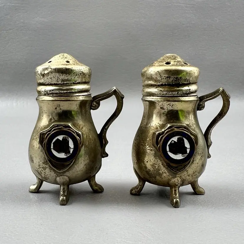 Vintage Silver Plate Salt And Pepper Shakers 2.25" Little Brown Church Nashua IA