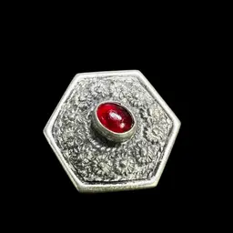 067. Metal Flower Motif And Red Stone Pill Box