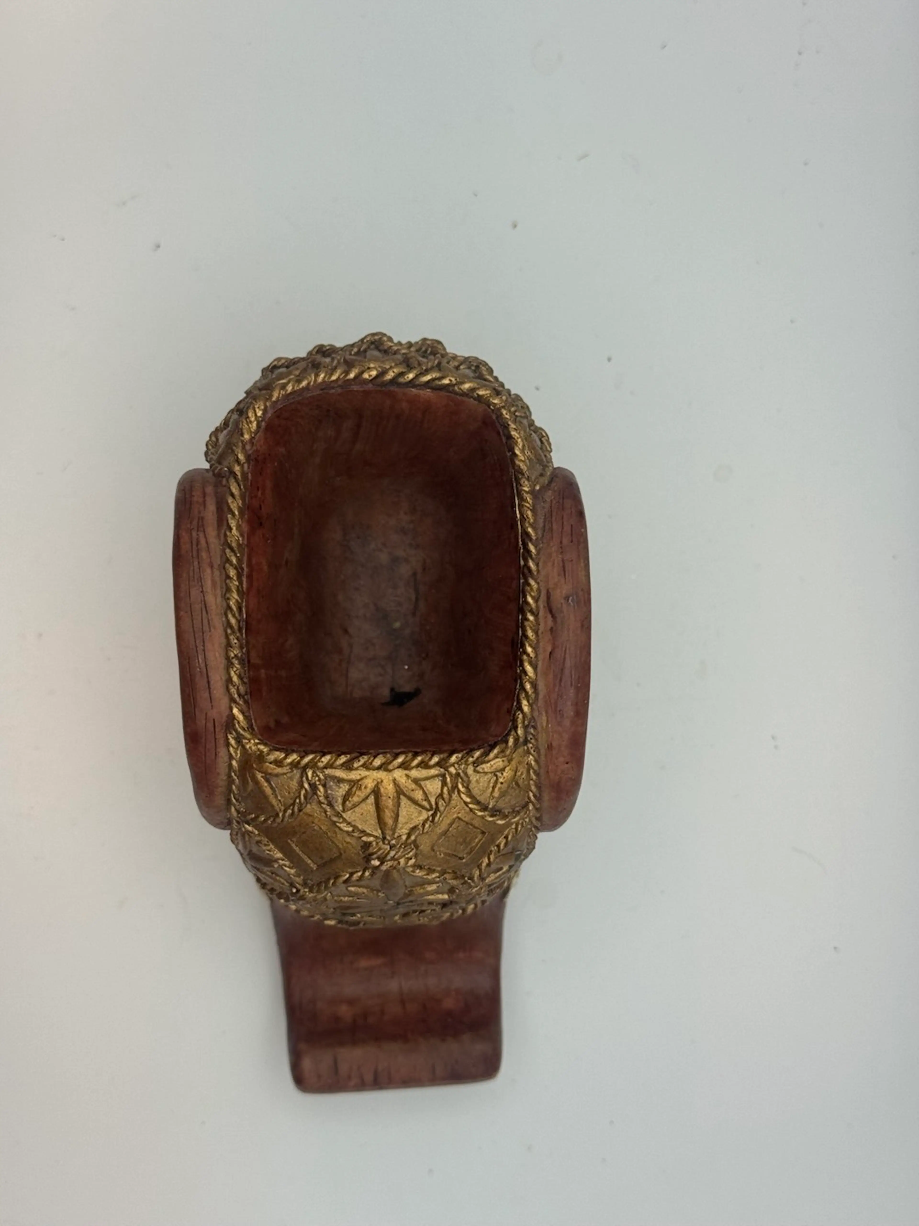 Image 3 of 6