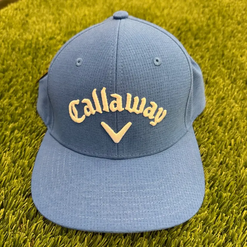 New With Tags Blue Callaway Adjustable Hat