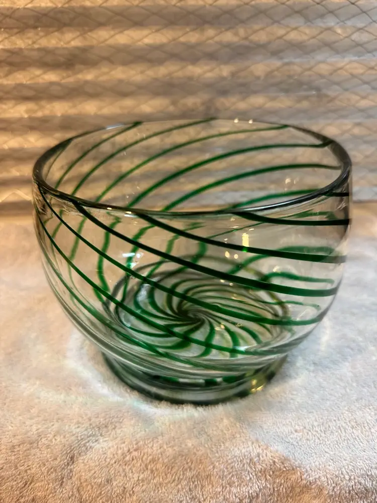 #02 - Clear Green Swirl Art Glass Bowl  7 Inches Wide And 6 Inches Tall Polished Foot