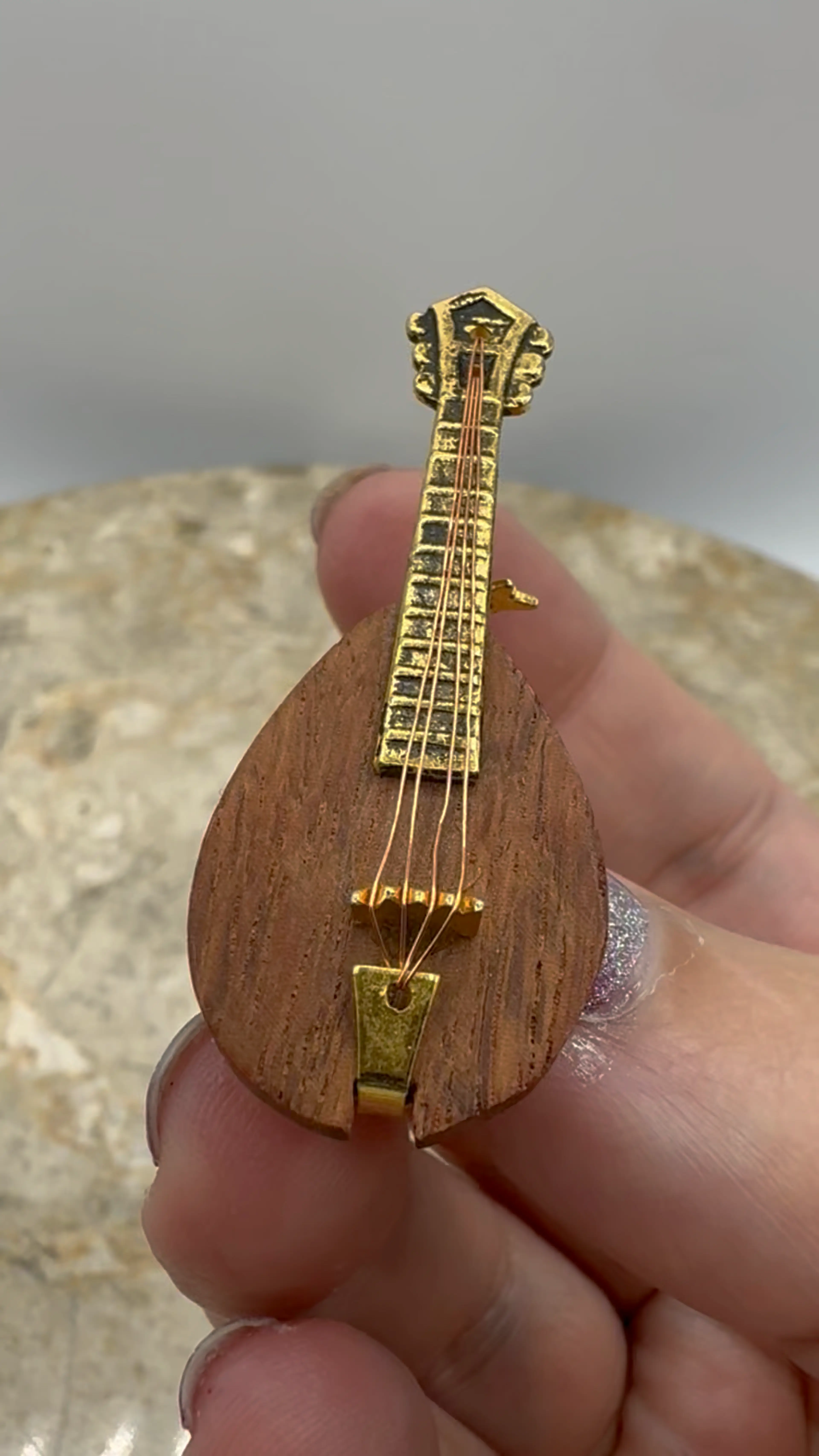 Video 4 of 4