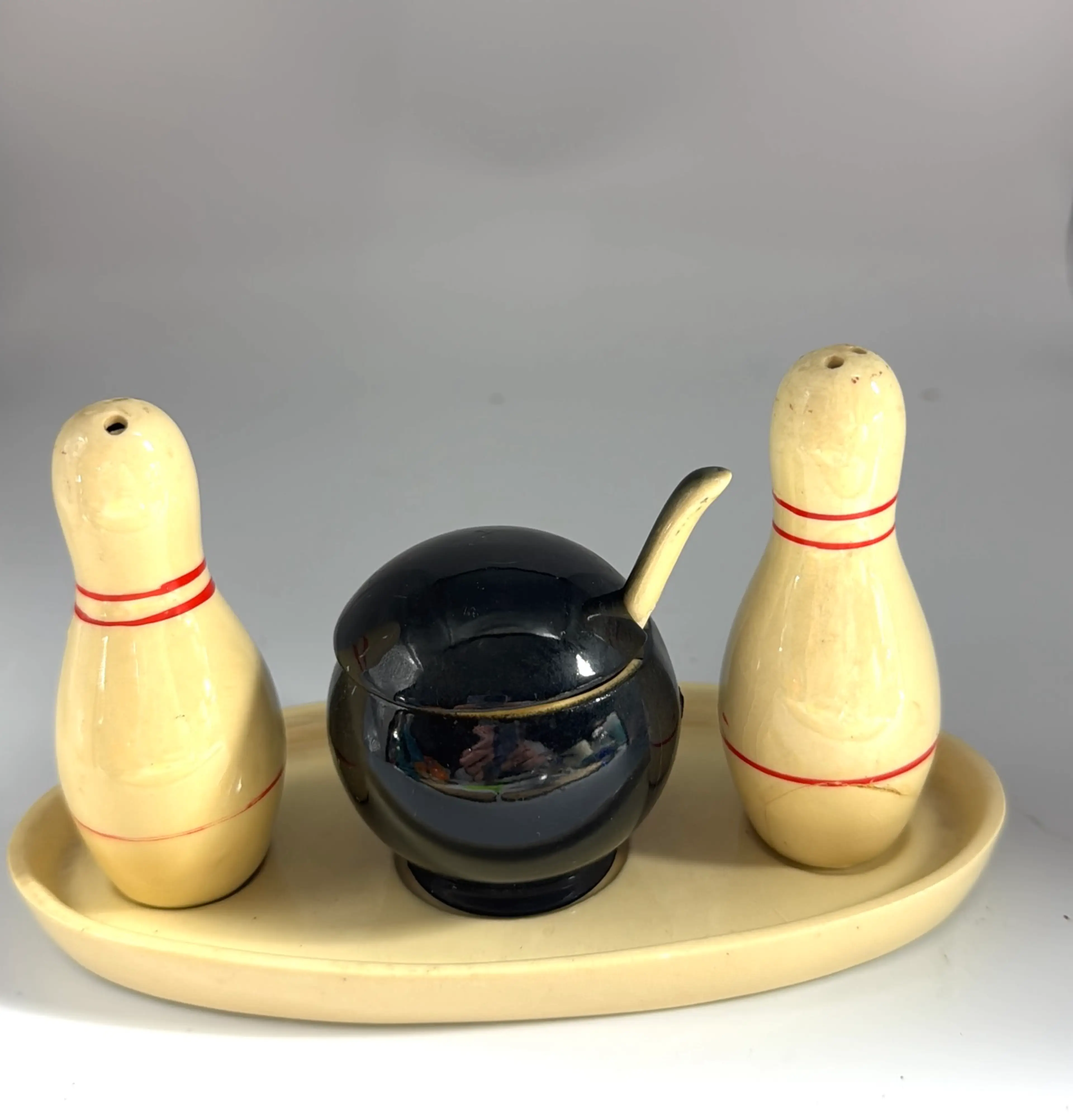 Image 2 of 6