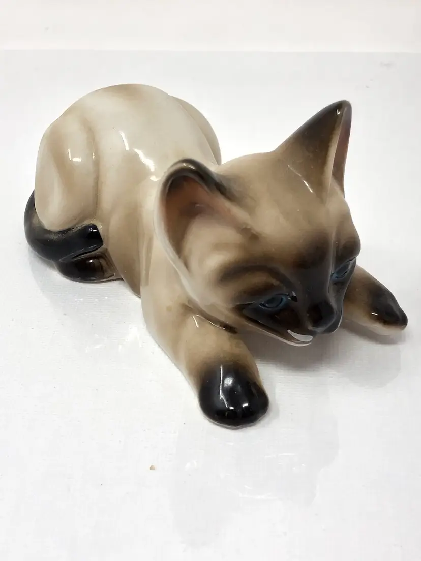 Lefton Siamese Kitten Figurine