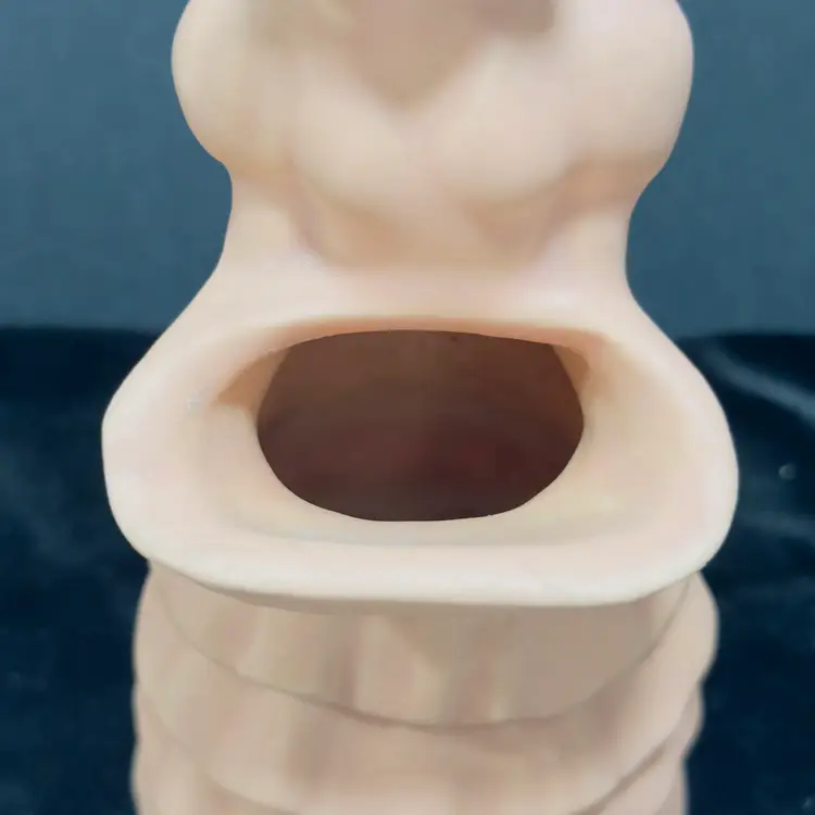 #1280 vintage, Haeger, Art Pottery, "Lady with a Basket" Planter, Vase, Bisque