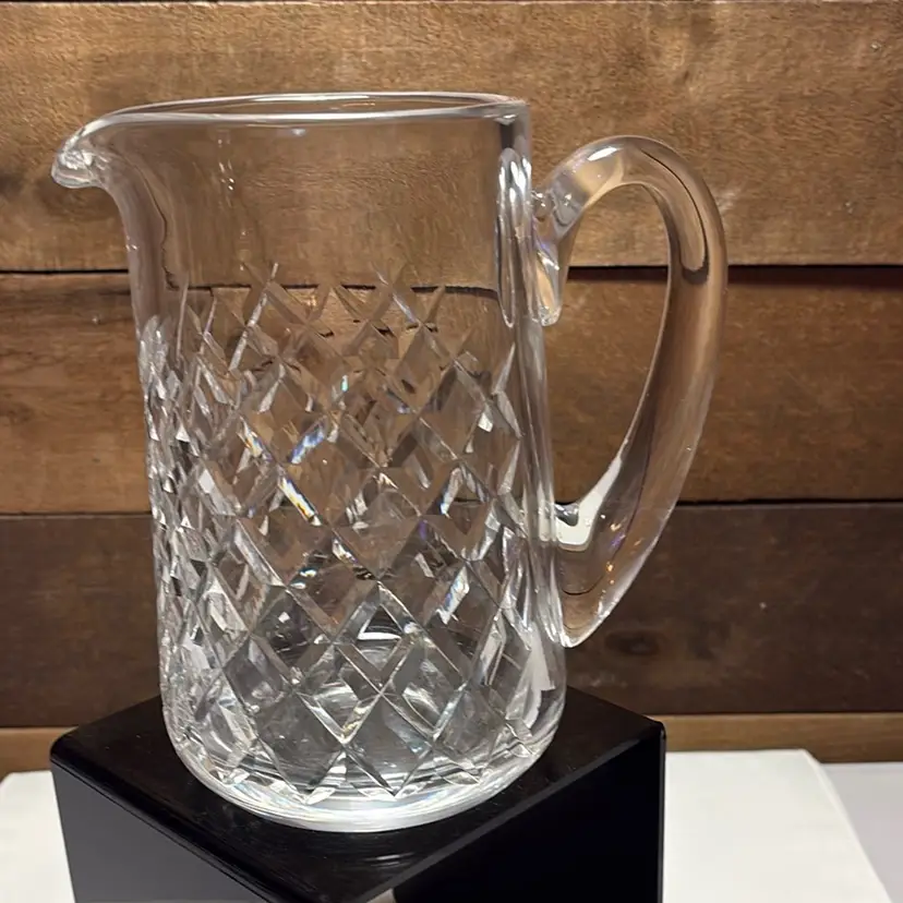 110 LARGE WATERFORD CRYSTAL WATER PITCHER JUG IN CROSSHATCH BOYNE