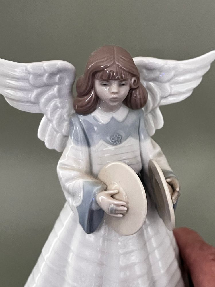Retired 1990 Lladro Angel Tree Topper 5876 Angelic Cymbalist