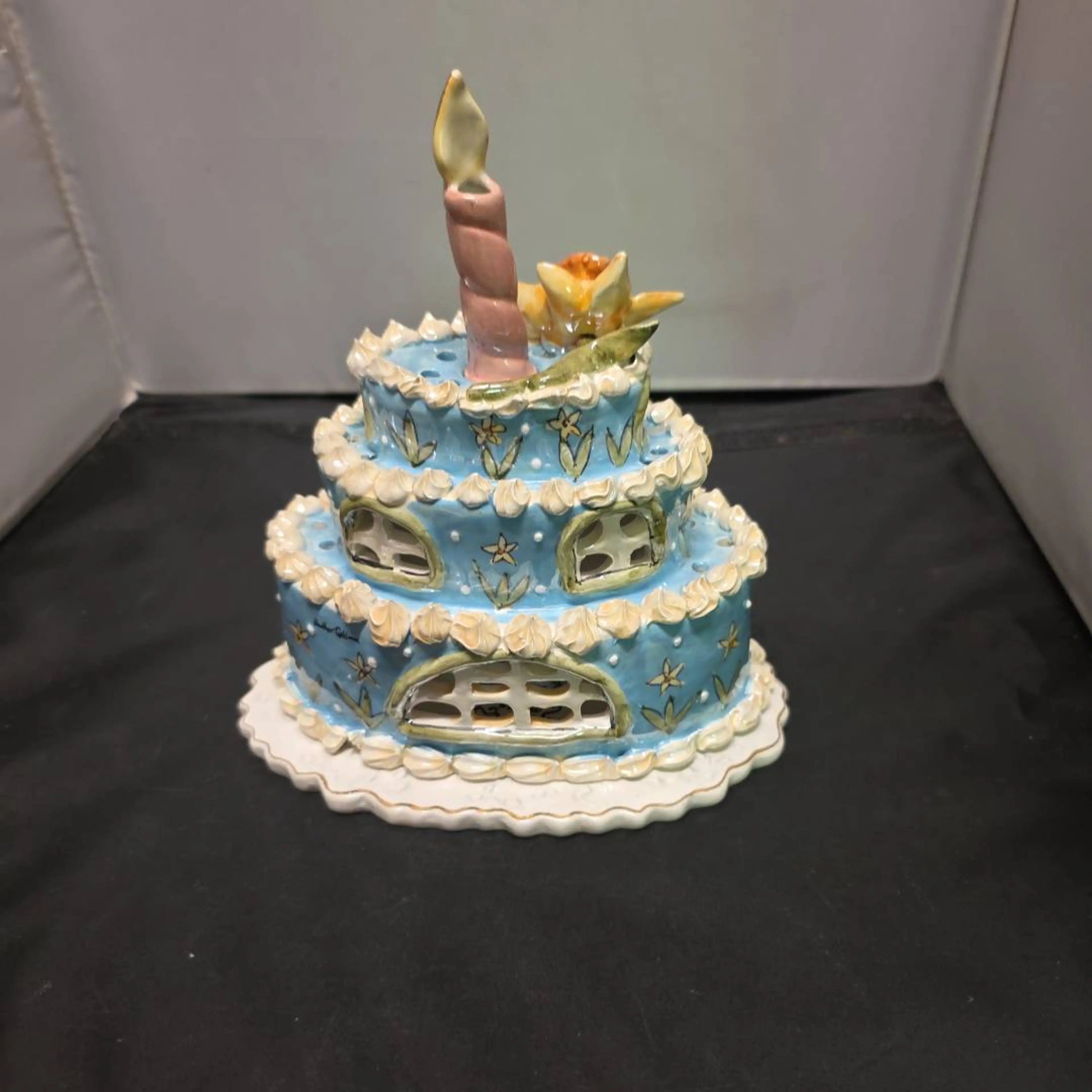 Image 3 of 13