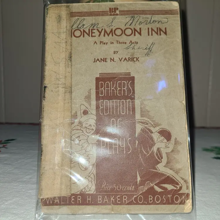 1934 Play Script HONEYMOON INN