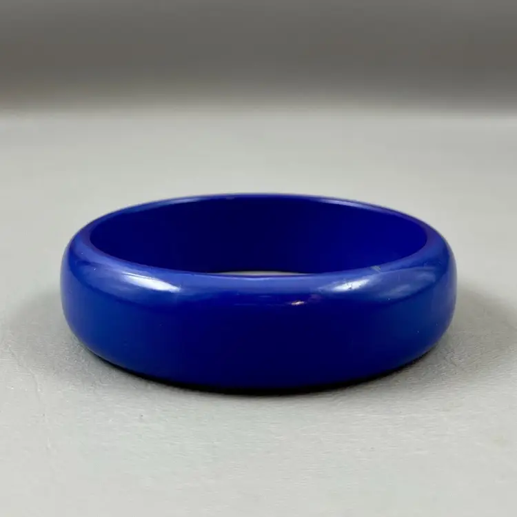 Retro Vintage Blue Bangle Bracelet 2.5" Plastic Round