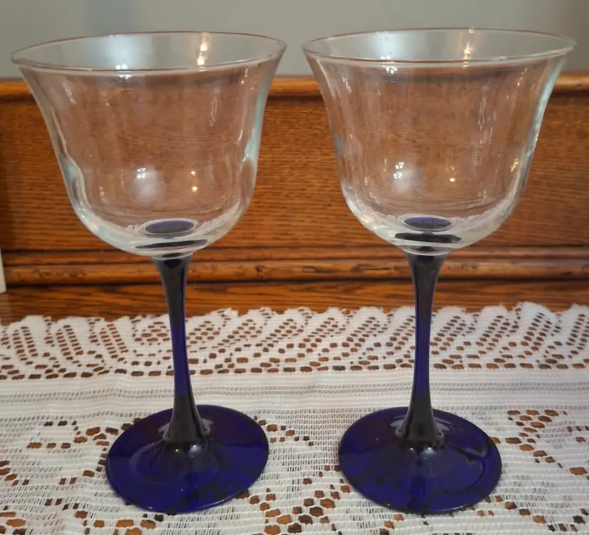 Vintage Cristal D'Arques - Durand Americana Blue Wine Glasses