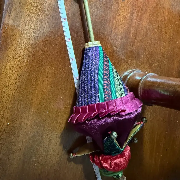 Russ Porcelain Mardi Gras Frog On A Stick