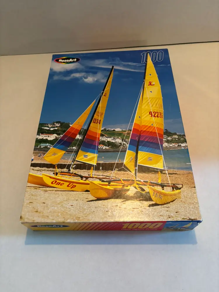 Vintage NIB Roseart Jigsaw Puzzle 1000 pieces "Beach in Jersey, England"