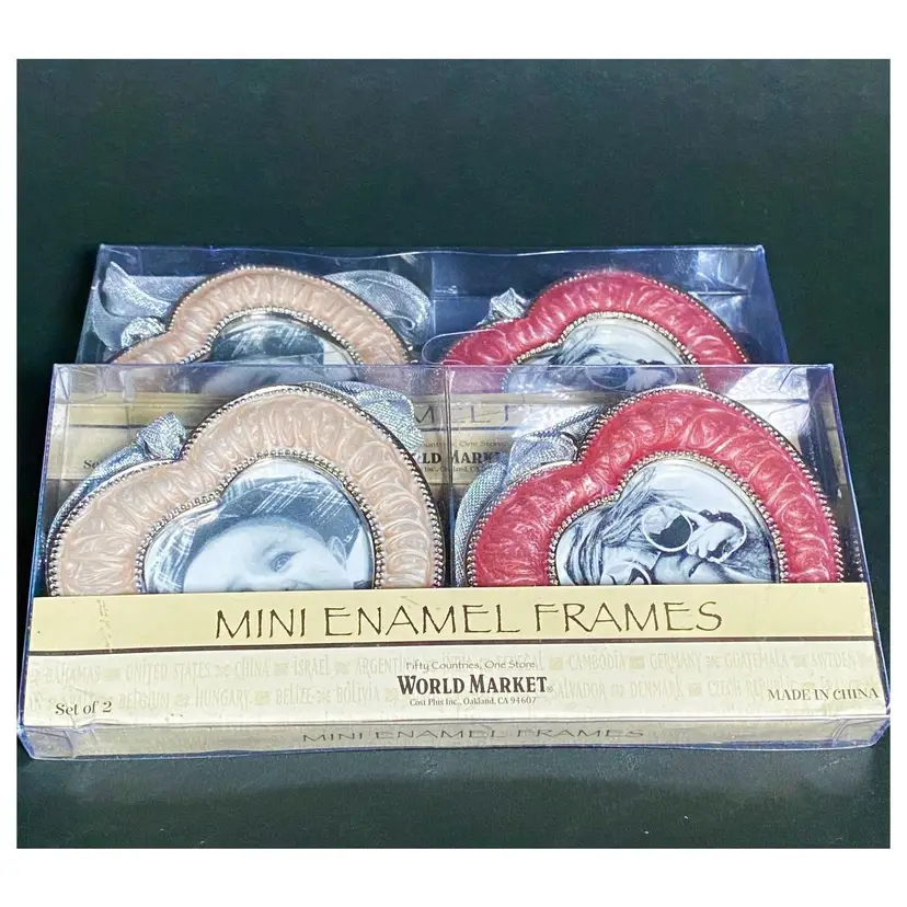 Mini Enamel Metal Heart Shape Picture Frames Hanging, 2 Packs-Set of 2 in each.