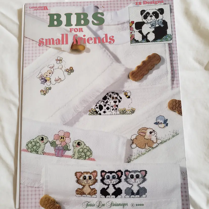 Used Leisure Arts Cross-stitch Baby Bib pattern Leaflet