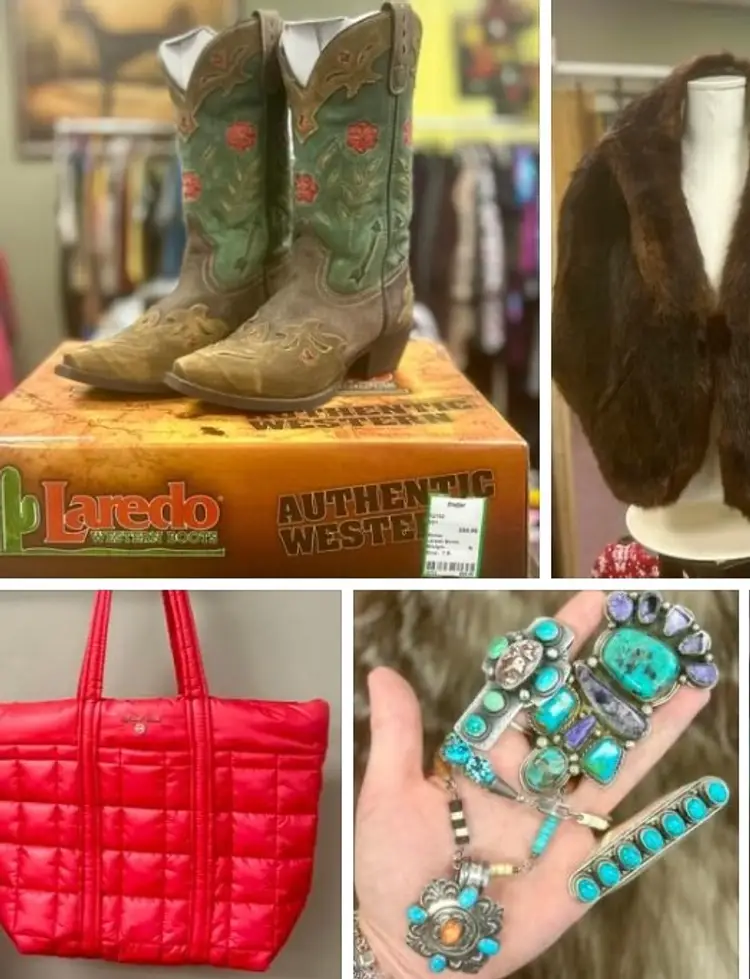 Live Shopping At Boutique