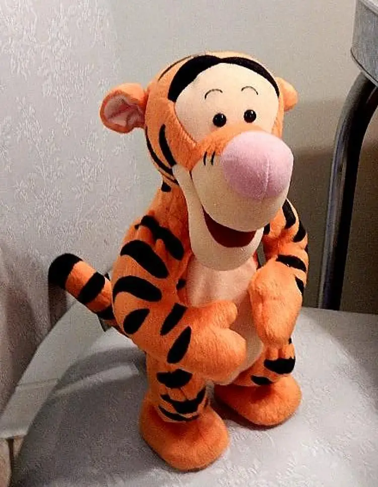 Vintage Mattel Disney Tigger Plush Talking Bouncing 1998 Toy - Works Great
