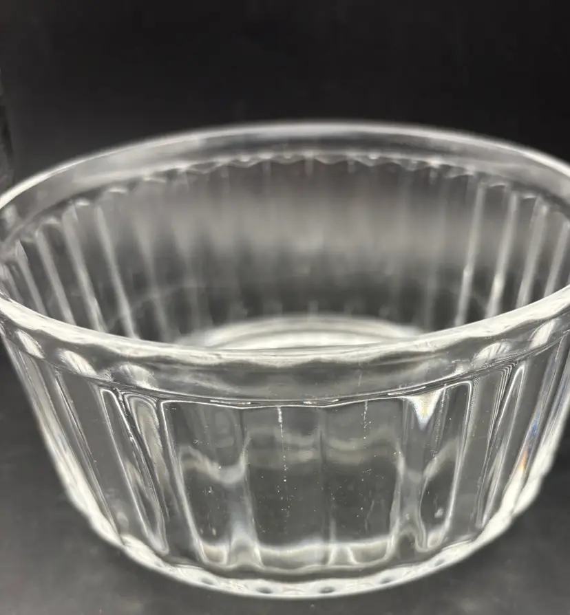 Arcoroc France Round Bowl, Clear, Glass, Vintage, Excellent Shape