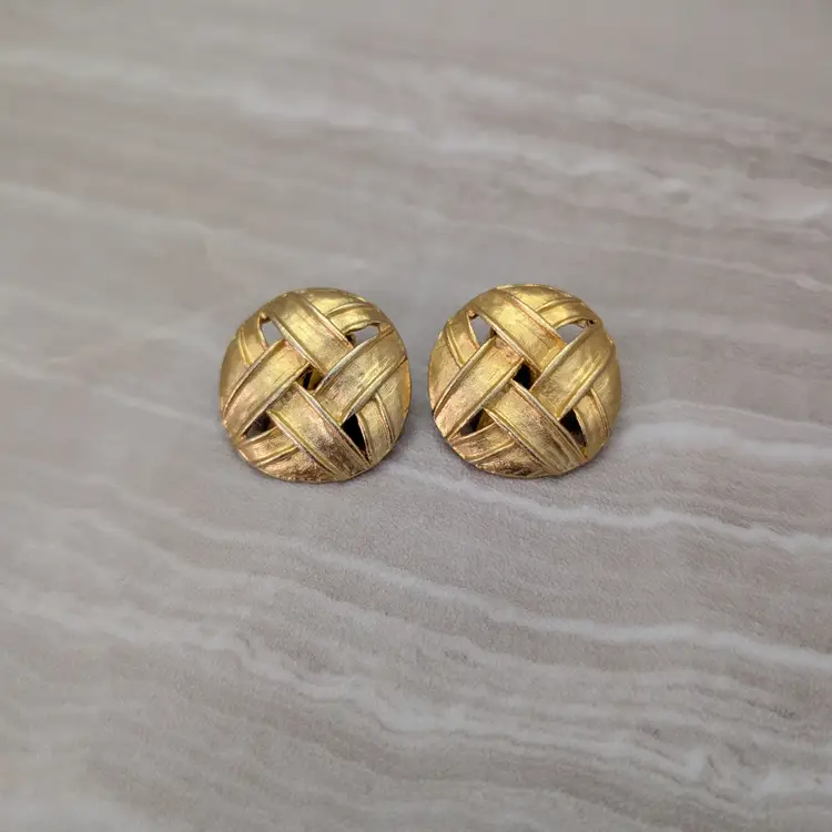 Vintage Clip On Earrings Stunning Gold Tone Statement Woven Design Stylish