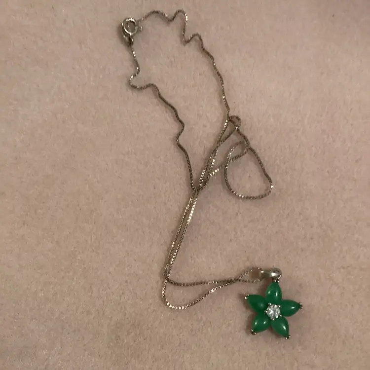 Green Onyx 925 Pendant On Sterling Chain