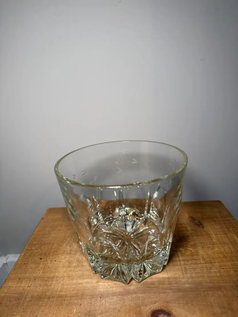 Princess House Heritage Etched Crystal Ice Bucket